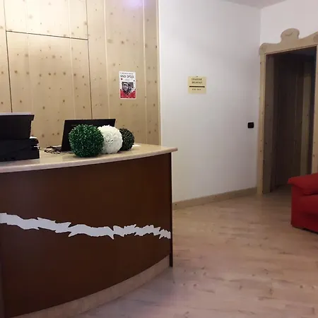 Ai Vellutai Frühstückspension Ala